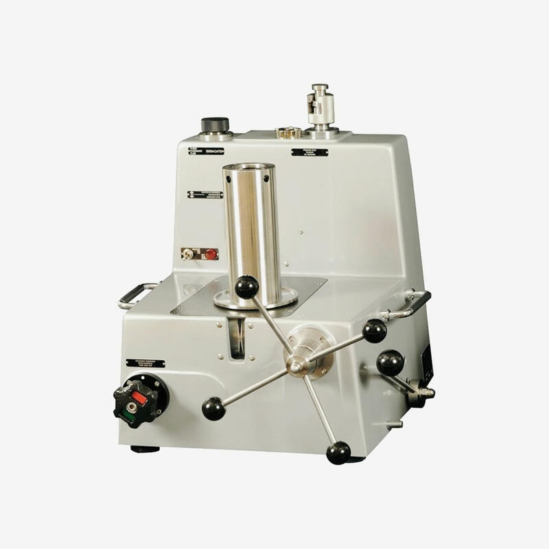 Первинний еталон надвисокої точності (CPB6000)